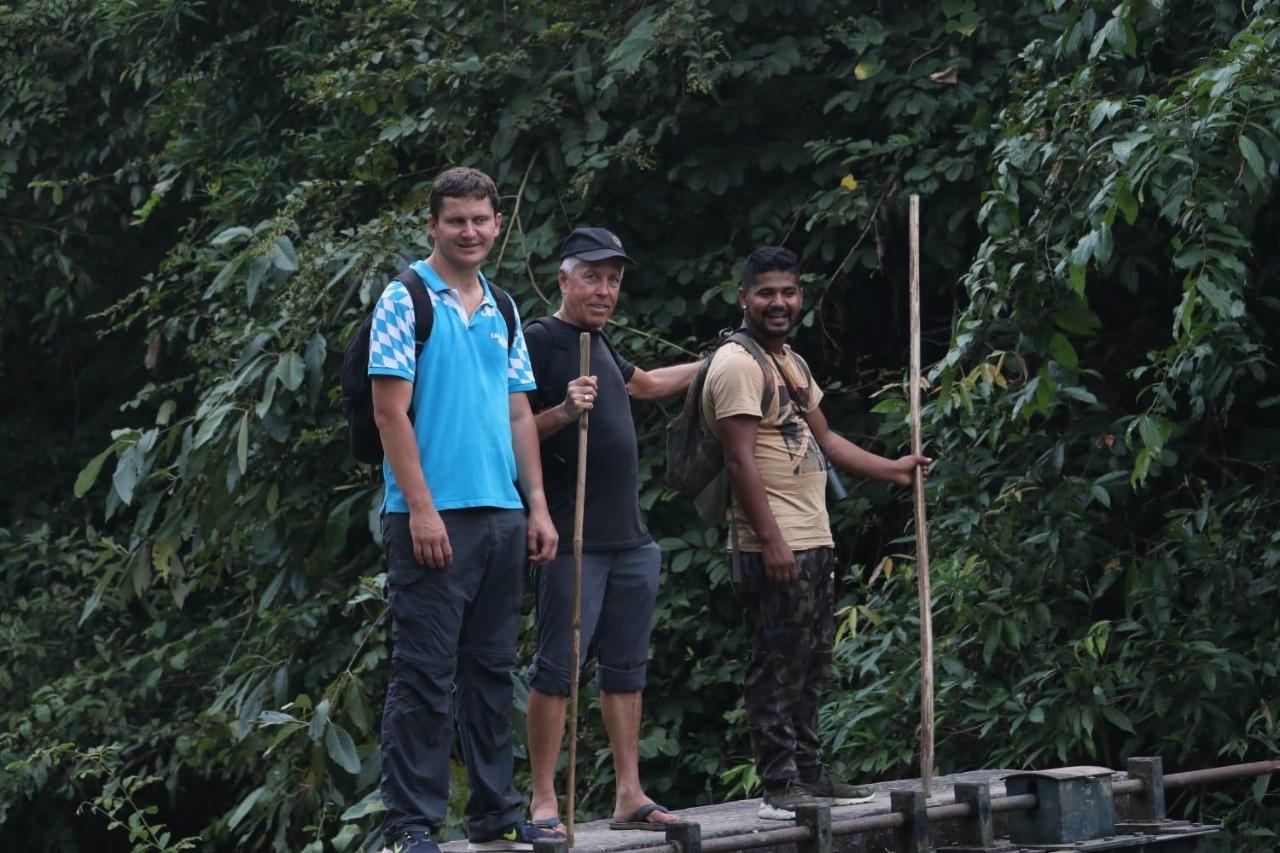 Bardiya Eco Friendly Homestay Exterior foto