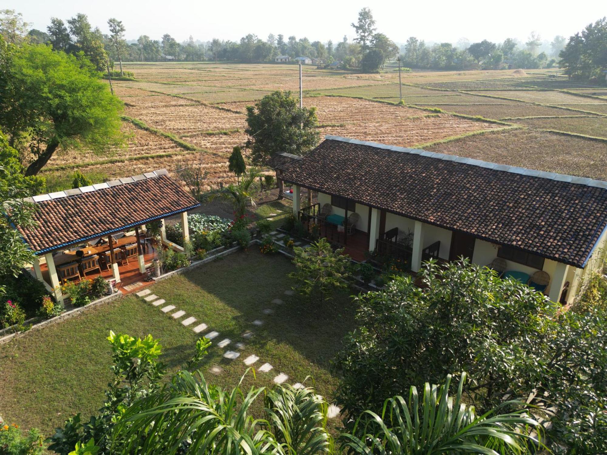 Bardiya Eco Friendly Homestay Exterior foto